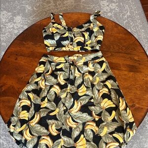 Forever 21 Black and Yellow Banana Print Set